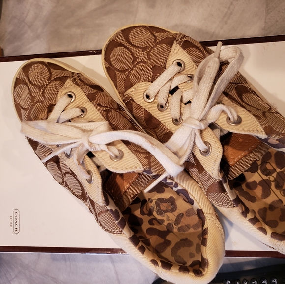 Coach Sneaks 6M khaki/white - Picture 1 of 5